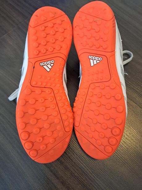 Turfy adidas vo výbornom stave, adidas,38
