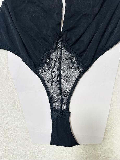 Čierne body veľkosť m,l, l / m