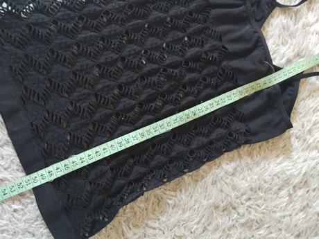 Extravagantný top, s