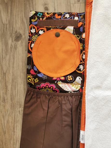 Prebaľovacia folk tale hnedá podložka liliputi,