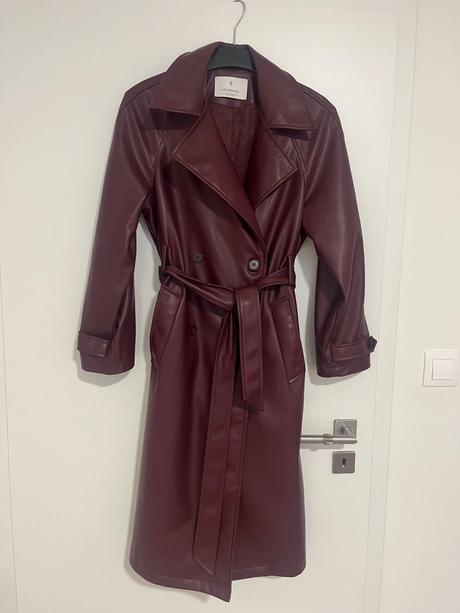 Kozenkovy trenckot xs sedi aj na s farba visnova, stradivarius,s / xs