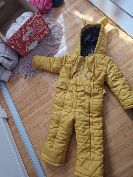 Overal na zimu, coccodrillo,86