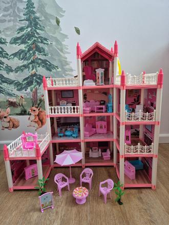 Domček pre bábiky, 