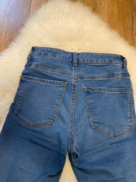 Makkulinké elasticke riflicky top stav, sinsay,32