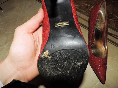 Červene lodičky, 37