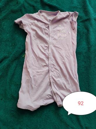 Pyžamo, 92