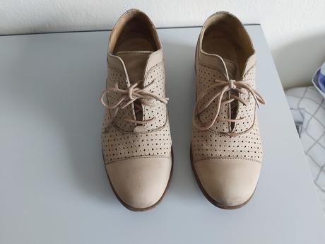 Kožené poltopánky, baťa,37