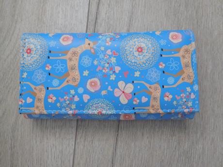 Peňaženka 18 x 10 cm, hrubka-3,5 cm,, 