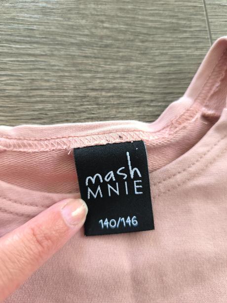 Šaty mash mnie, 146