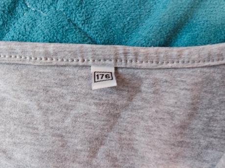 Bolerko s kamienkami, 176