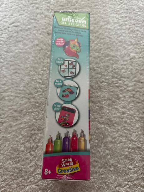 Výroba gélových nálepiek,