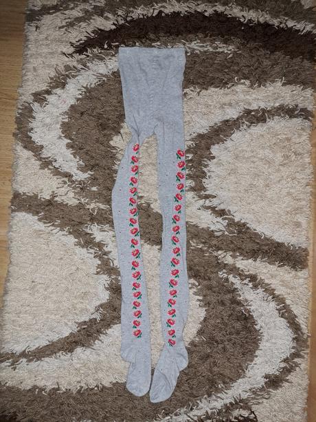 Nenosené pančuchy, 146