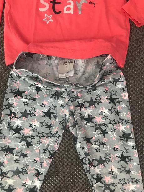 Tričko a leginky, 86