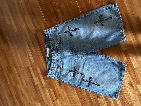 Kraťasy review, review,s