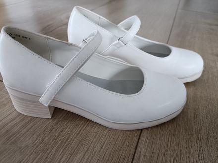 Biele topánky, graceland,33