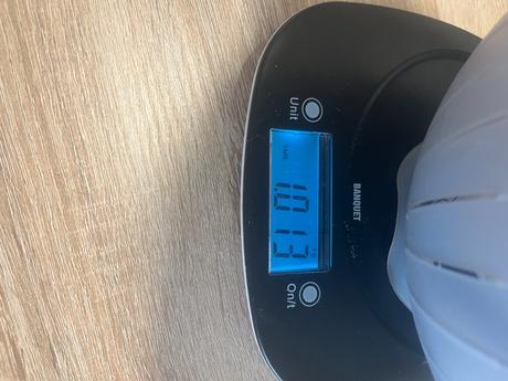 Balik bledej priadze,vlny 1kg,