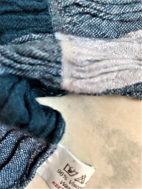 Šatka okolo krku, l