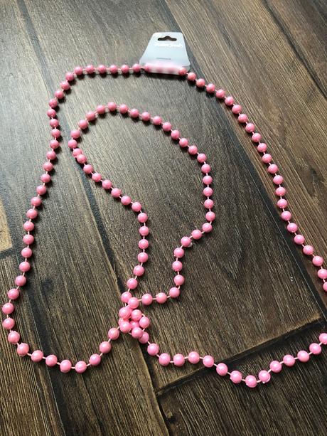 Rôzne náhrdelníky, 