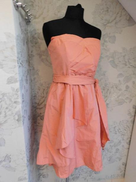 Luxusne velmi pekne saty na slavnost, 40