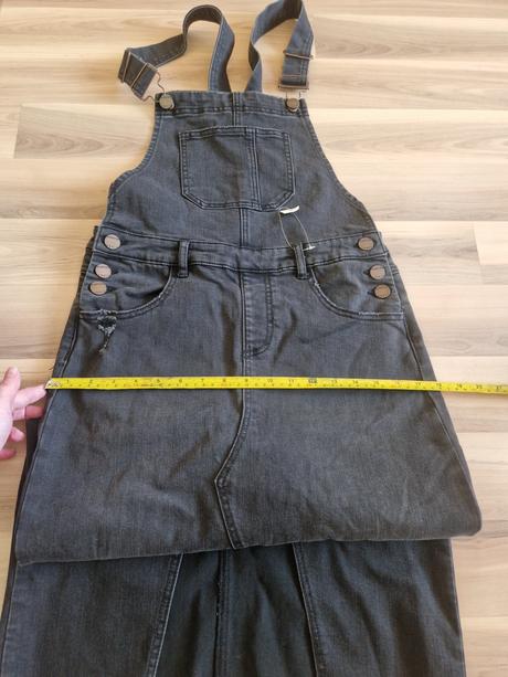 Damske saty na traky znacky simple be, m