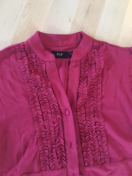 Raz oblecena bluzka, f&f,s