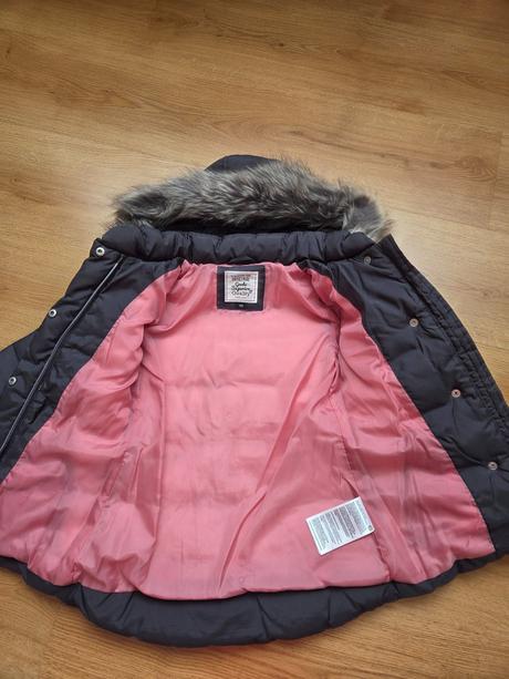 Dievčenská predĺžená bundička, c&a,110