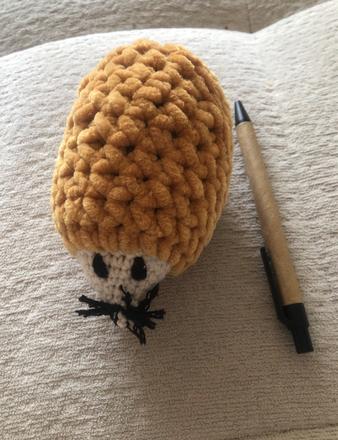 Nový handmade hačkovaný ježko, 