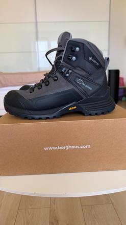 Predám dámsku turistickú obuv storm trek gore-tex, 38