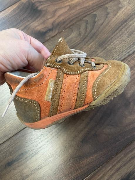 Poltopánky, wear,22