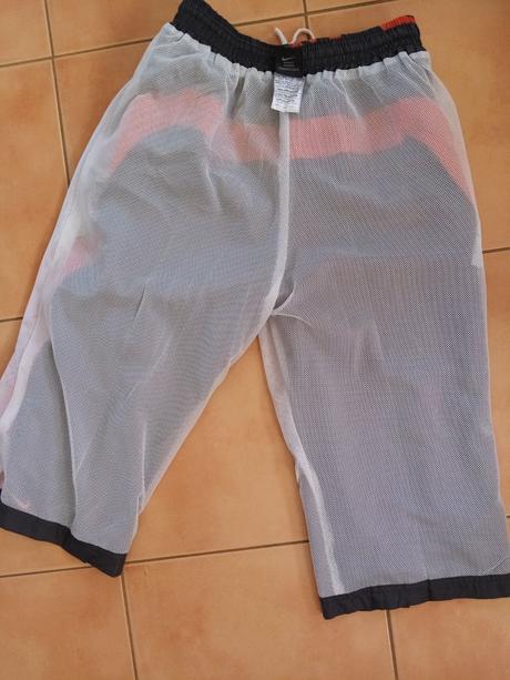 Športové kratasy zn. nike, nike,l