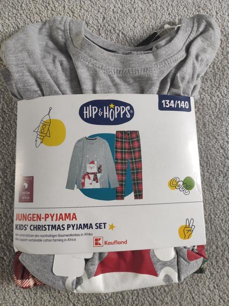 Vianočné pyžamo 134/140, 134