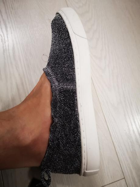 Strieborné našuchovačky, next,37