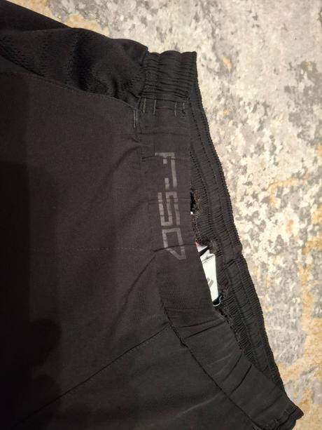Krarasy adidas velmi dobry stav, adidas,152