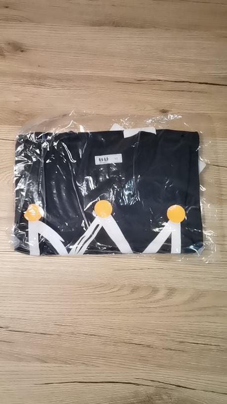 Tmavomodré tričko s korunkou, 92 - 122