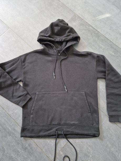 Čierna mikina, sinsay,m