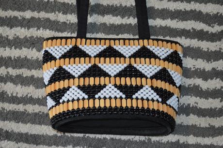 Korálková kabelka,