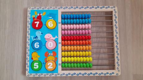 Drevené počítadlo,