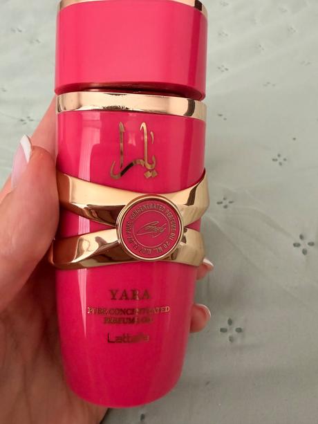 Lattafa yara candy parfémovaný olej, 