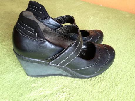 Topánky, 33