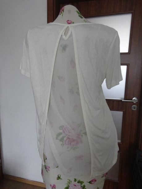 Šifónové tričko s odhaleným chrbátom, s