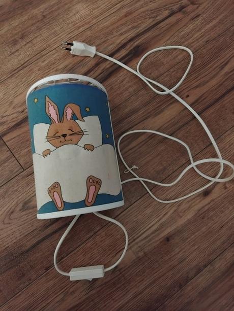 Lampa zajačik,
