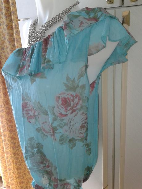 Ľahučká blúzka na jedno rameno veľ.m, m