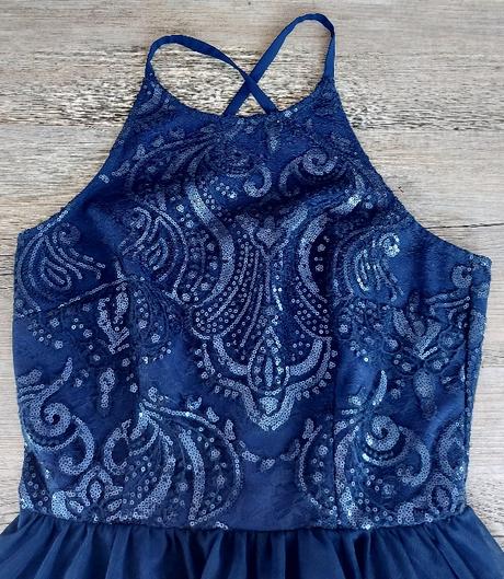 Spoločenské šaty s flitrami salsa, 34