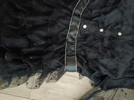 Šaty s golierikom, s