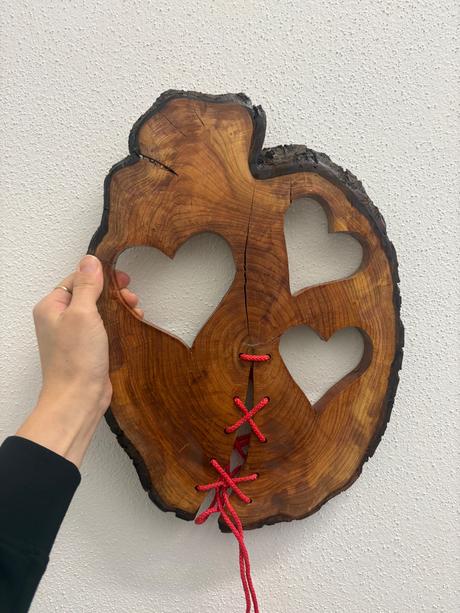 Drevená ručná dekoracia, 