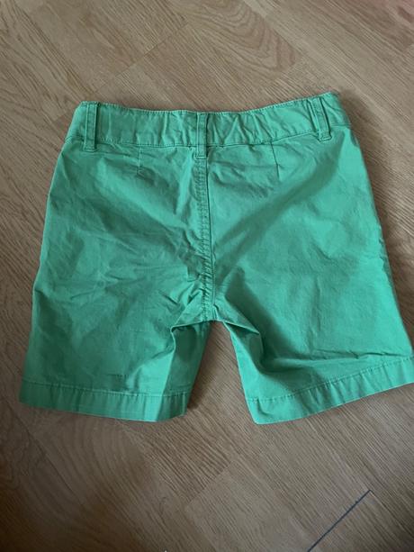 Šortky, benetton,122