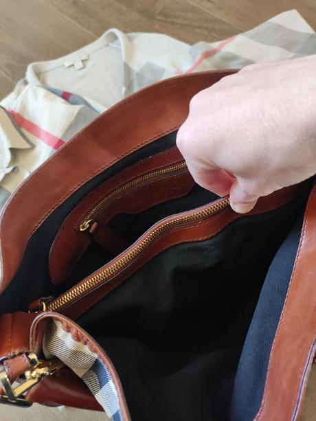 Dámska kabelka burberry, burberry