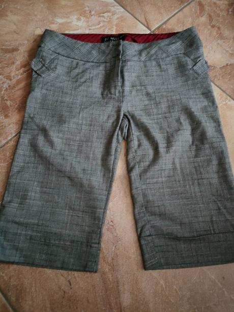 Dámske kraťasy, 38