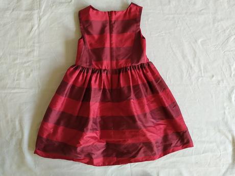 Šatičky, miniclub,104