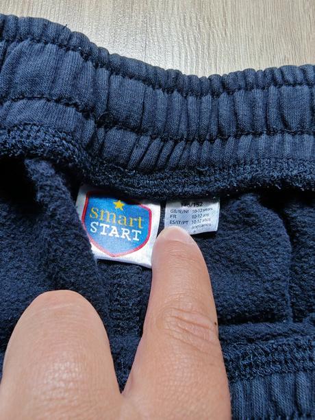 Chlapčenské tepláky 146/152, 152